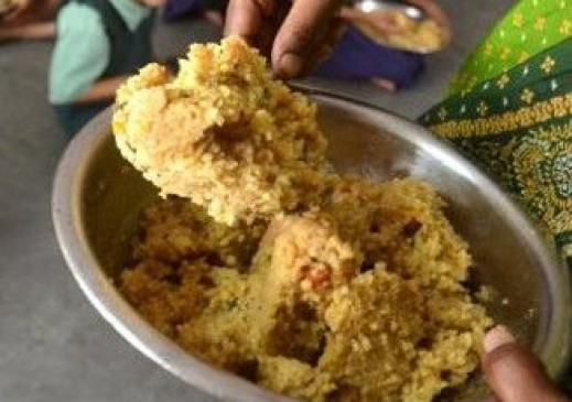Investigation will starts on backward class students eat food at Aurangabad