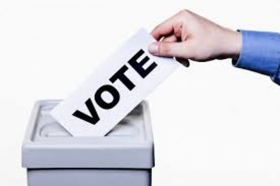 the active inter-state dacoits maintained distance from the polling  area