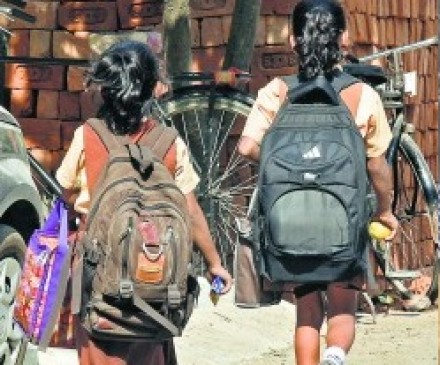 School Children still fight with heavy school bag