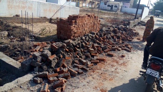 Dabangs broke the boundary wall of the school, constructed by the DM