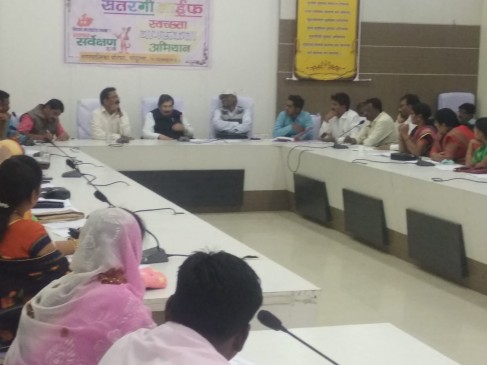 Drinking water system: Congress leaders are opposing the decision of their own Government