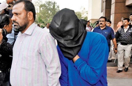 Exposed Plan of terror attack : Accused connected with IS via social media