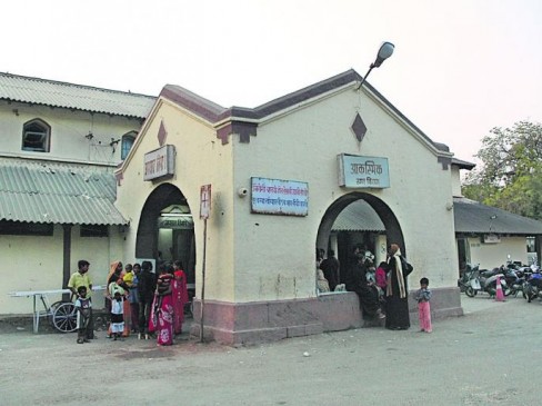 Medical College and Hospital (Mayo) had proposed a grant of Rs. 4 crore 50 lakhs