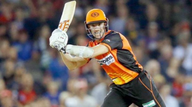 Michael Klinger controversial dismissal on seventh ball of over in big bash League