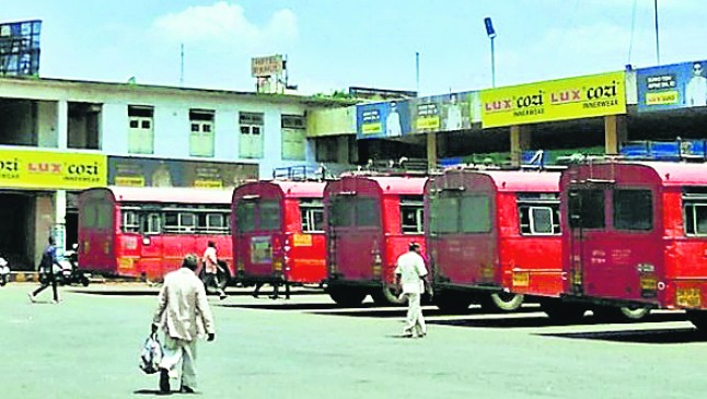 Instruction to empty the MP bus stand premises in Nagpur city