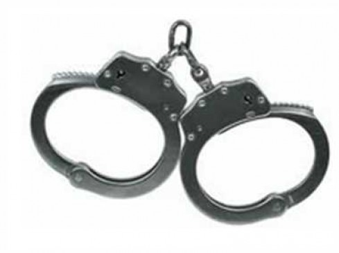 2 officers arrested by ACB for demanding 7 thousand rupees bribe