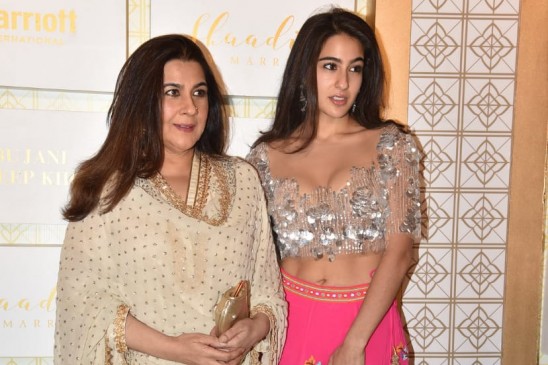 Amrita Singh Birthday: पहली ही फिल्म में दिया था किसिंग सीन, ये अफेयर्स भी रहे चर्चा में Amrita Singh Birthday: पहली ही फिल्म में दिया था किसिंग सीन, ये अफेयर्स भी रहे चर्चा में