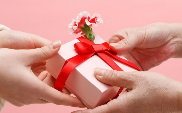 VALENTINES WEEK 2019: अपने पार्टनर को बताएं, वे हैं उनके लिए सबसे खास VALENTINES WEEK 2019: अपने पार्टनर को बताएं, वे हैं उनके लिए सबसे खास