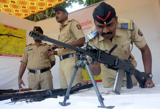 Some policemen not get tanning of gun shoot after join service