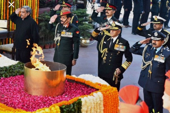 तस्वीरों में देखिए गोवा के मुख्यमंत्री मनोहर पर्रिकर का राजनीतिक सफर तस्वीरों में देखिए गोवा के मुख्यमंत्री मनोहर पर्रिकर का राजनीतिक सफर