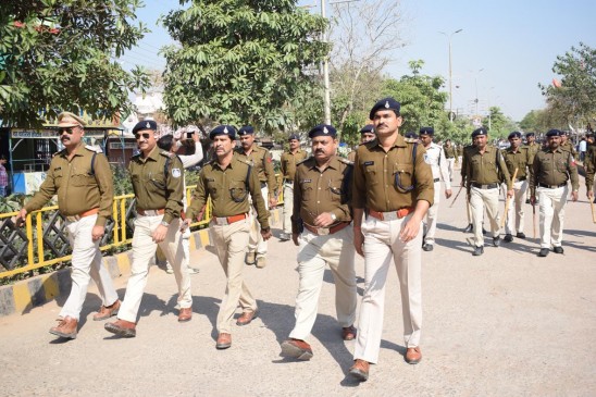 सतना जिले में 28 सौ की आबादी के बीच पुलिस का सिर्फ एक सिपाही