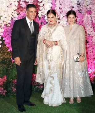 Akash ambani wedding,आकाश श्लोका की शादी में दिग्गज अभिनेत्री रेखा दिखी कुछ खास अंदाज में Akash ambani wedding,आकाश श्लोका की शादी में दिग्गज अभिनेत्री रेखा दिखी कुछ खास अंदाज में