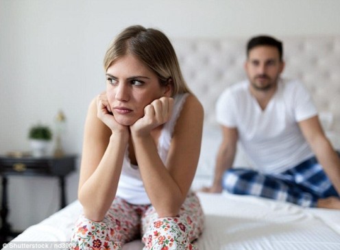 Relationship: न करें ये गलतियां, तोड़ सकती हैं आपका रिश्ता Relationship: न करें ये गलतियां, तोड़ सकती हैं आपका रिश्ता