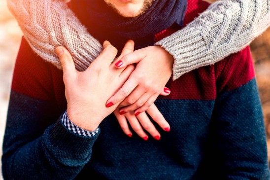 Relationship: न करें ये गलतियां, तोड़ सकती हैं आपका रिश्ता Relationship: न करें ये गलतियां, तोड़ सकती हैं आपका रिश्ता