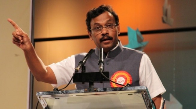अब वोट मांगने यूपी-बिहार जाएंगे महाराष्ट्र के नेता, वाराणसी-गोरखपुर में प्रचार करेंगे फडणवीस, उड़ीसा जा रहे तावड़े अब वोट मांगने यूपी-बिहार जाएंगे महाराष्ट्र के नेता, वाराणसी-गोरखपुर में प्रचार करेंगे फडणवीस, उड़ीसा जा रहे तावड़े