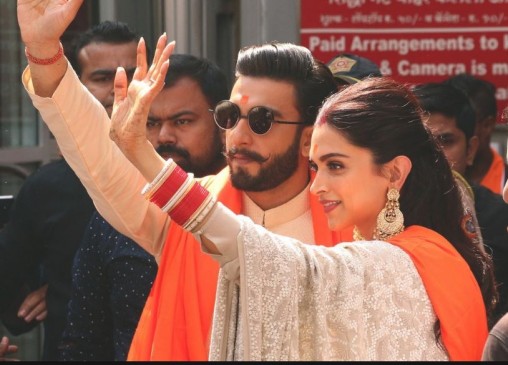 No Fake News: रणवीर और दीपिका ने किया भाजपा का प्रचार, आखिर क्या है सच ? No Fake News: रणवीर और दीपिका ने किया भाजपा का प्रचार, आखिर क्या है सच ?