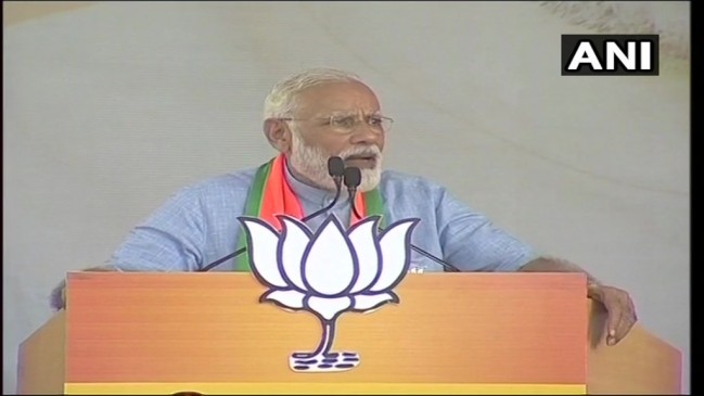 PM मोदी की पाकिस्तान को चेतावनी, अब गलती की तो लेने के देने पड़ जाएंगे PM मोदी की पाकिस्तान को चेतावनी, अब गलती की तो लेने के देने पड़ जाएंगे