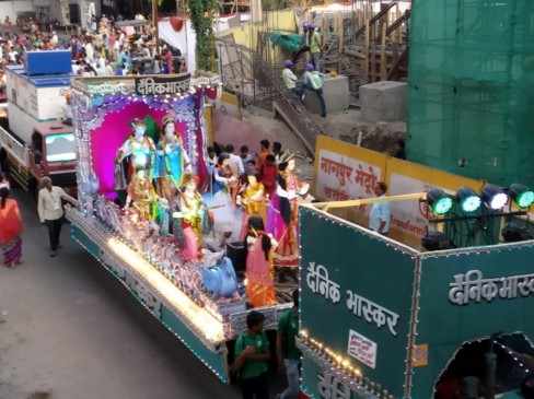 राम जन्मोत्सव पर राममई हुई संतरानगरी, दैनिक भास्कर की झांकी ने मन मोहा