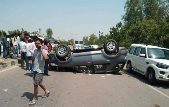 रायबरेली से कांग्रेस विधायक अदिति सिंह के काफिले पर फायरिंग, तीन गड़ियां पलटीं रायबरेली से कांग्रेस विधायक अदिति सिंह के काफिले पर फायरिंग, तीन गड़ियां पलटीं