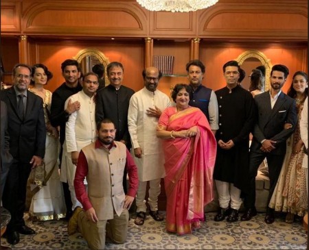 Oath Taking Ceremony: ये फिल्मी सितारे भी हुए शामिल, लगाया ग्लैमर का तड़का Oath Taking Ceremony: ये फिल्मी सितारे भी हुए शामिल, लगाया ग्लैमर का तड़का
