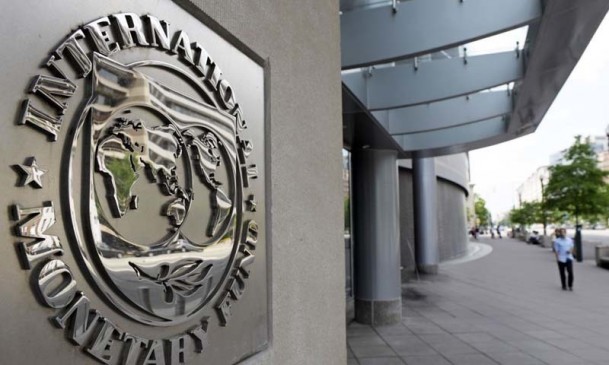 कई शर्तें मानने के बाद आखिरकार पाकिस्तान को मिला IMF से 42 हजार करोड़ का कर्ज कई शर्तें मानने के बाद आखिरकार पाकिस्तान को मिला IMF से 42 हजार करोड़ का कर्ज