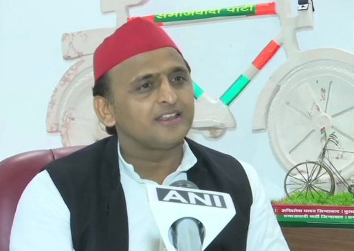महागठबंधन देना चाहता है नया पीएम, लेकिन मुलायम रेस में नहीं: अखिलेश