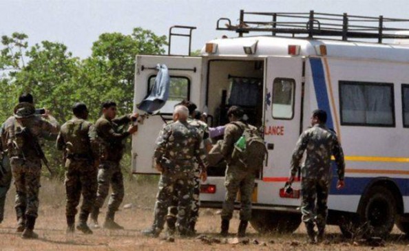 झारखंड: सरायकेला में नक्सलियों ने किया IED ब्लास्ट, 11 जवान घायल