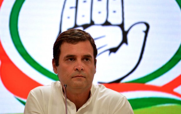 राहुल गांधी देंगे इस्तीफा ! प्रियंका, सचिन, गहलोत ने की मुलाकात राहुल गांधी देंगे इस्तीफा ! प्रियंका, सचिन, गहलोत ने की मुलाकात