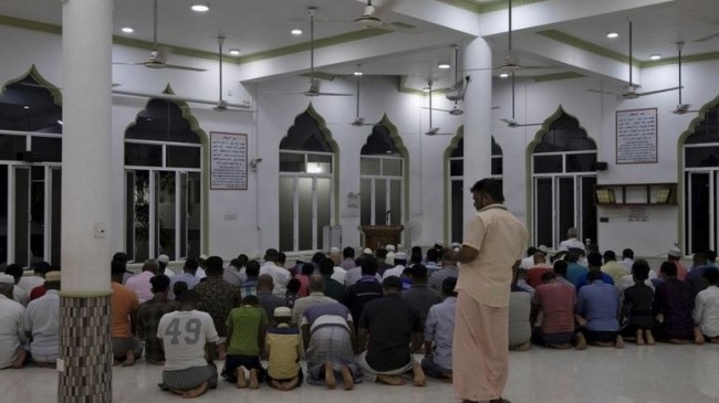 श्रीलंका: अब मस्जिदों में क्या दिया उपदेश बताना होगा सरकार को