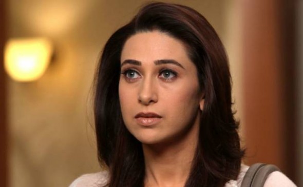Karishma Kapoor B'day: एक फिल्म ने बना दिया था रातों रात स्टार, इस एक्टर के प्यार में हुई थीं पागल Karishma Kapoor B'day: एक फिल्म ने बना दिया था रातों रात स्टार, इस एक्टर के प्यार में हुई थीं पागल