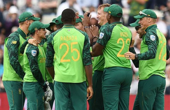 World Cup 2019: किस टीम को मिलेगी सेमीफाइनल में जगह, कौन होगा बाहर, जानें पूरा गणित World Cup 2019: किस टीम को मिलेगी सेमीफाइनल में जगह, कौन होगा बाहर, जानें पूरा गणित