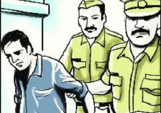 Accused run away in front of police, 3 police personnel suspend Accused run away in front of police, 3 police personnel suspend