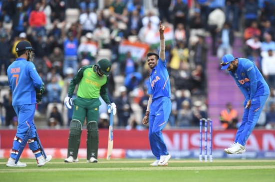 World Cup 2019: रोहित-चहल का शानदार प्रदर्शन, भारत ने अफ्रीका को 6 विकेट से हराया World Cup 2019: रोहित-चहल का शानदार प्रदर्शन, भारत ने अफ्रीका को 6 विकेट से हराया