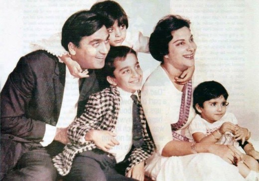 Nargis Birthday: किसी फिल्मी लव स्टोरी से कम नहीं थी नरगिस और सुनील दत्त की प्रेम कहानी Nargis Birthday: किसी फिल्मी लव स्टोरी से कम नहीं थी नरगिस और सुनील दत्त की प्रेम कहानी