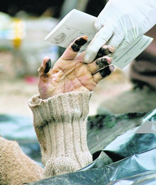 Identification of unclaimed dead bodies by finger prints in a few seconds now