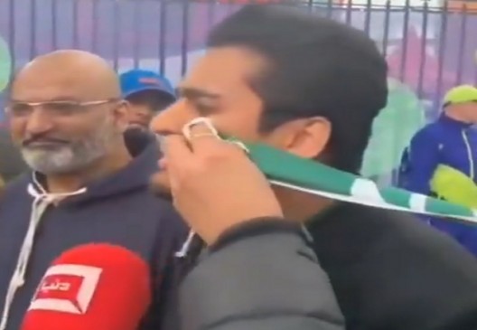 वर्ल्ड कप में हार से निराश पाकिस्तानी प्रशंसक, टीम को खूब सुनाई खरी-खोटी, वीडियो वायरल
