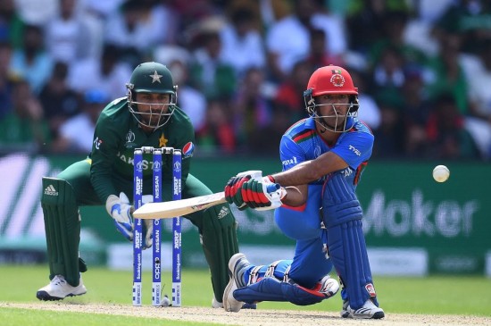 World Cup 2019 : पाक ने अफगान को 3 विकेट से हराया, सेमीफाइनल में पहुंचने की उम्मीदें कायम World Cup 2019 : पाक ने अफगान को 3 विकेट से हराया, सेमीफाइनल में पहुंचने की उम्मीदें कायम