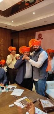 Prithviraj Kothari becomes chairman of IBJA, Mohit gave charge Prithviraj Kothari becomes chairman of IBJA, Mohit gave charge