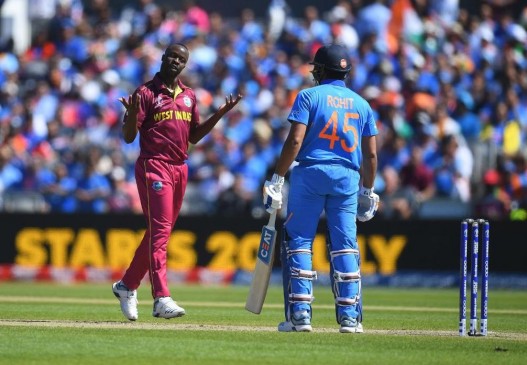World Cup 2019 : भारत ने विंडीज को 125 रनों से हराया, सेमीफाइनल में जगह लगभग पक्की World Cup 2019 : भारत ने विंडीज को 125 रनों से हराया, सेमीफाइनल में जगह लगभग पक्की