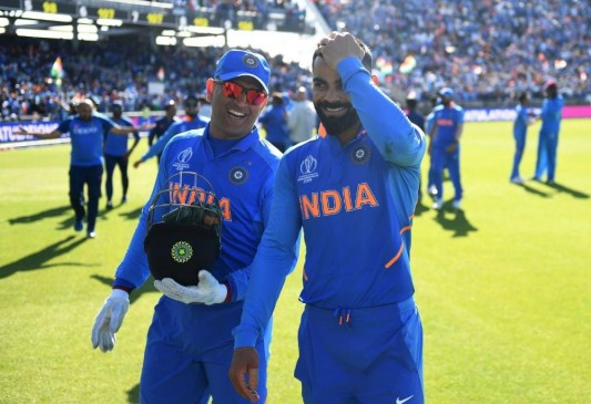 World Cup 2019 : भारत ने विंडीज को 125 रनों से हराया, सेमीफाइनल में जगह लगभग पक्की World Cup 2019 : भारत ने विंडीज को 125 रनों से हराया, सेमीफाइनल में जगह लगभग पक्की