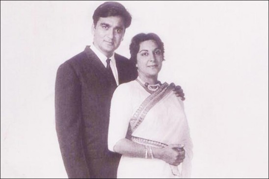 Nargis Birthday: किसी फिल्मी लव स्टोरी से कम नहीं थी नरगिस और सुनील दत्त की प्रेम कहानी Nargis Birthday: किसी फिल्मी लव स्टोरी से कम नहीं थी नरगिस और सुनील दत्त की प्रेम कहानी