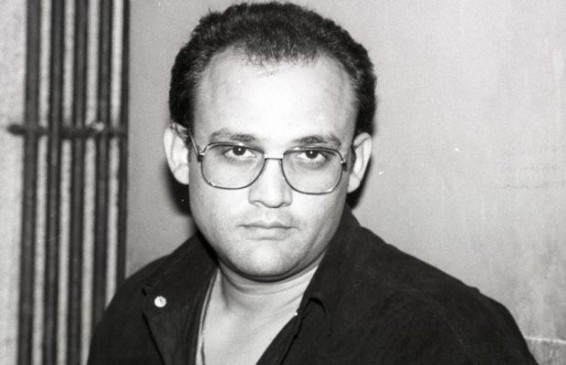 Alok Nath Birthday: 63 के हुए बॉलीवुड के ये 'संस्कारी बाबू', एक आरोप से मचा था बवाल Alok Nath Birthday: 63 के हुए बॉलीवुड के ये 'संस्कारी बाबू', एक आरोप से मचा था बवाल