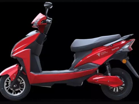 Techo Electra ने लॉन्च किए तीन इलेक्ट्रिक स्कूटर, जानें फीचर्स और कीमत Techo Electra ने लॉन्च किए तीन इलेक्ट्रिक स्कूटर, जानें फीचर्स और कीमत