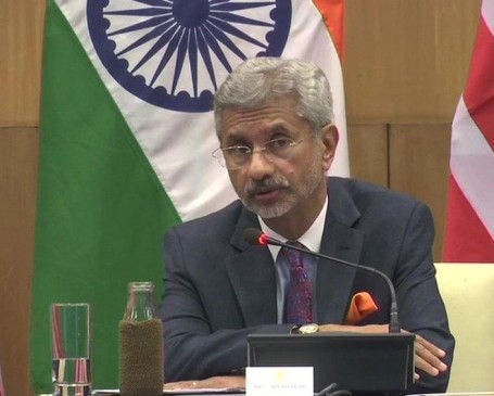 संसद में बोले विदेश मंत्री- बेकसूर हैं कुलभूषण जाधव, जल्द होगी वापसी