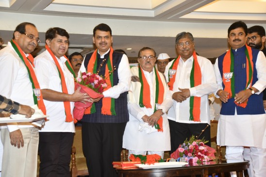 Fadnavis said - We recruit only son, Fathers help got automatically