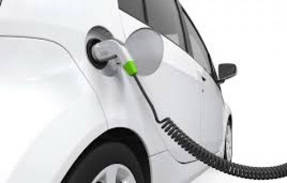  जीएसटी परिषद ने इलेक्ट्रिक वाहनों व चार्जर पर टैक्स घटाया (लीड-1) 