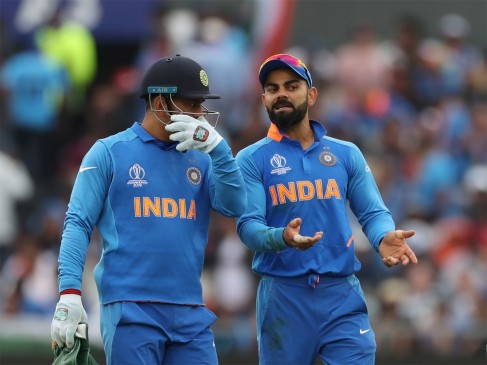 धोनी के संन्यास पर कोहली ने कहा- उन्होंने अभी तक हमें इस बारे में कुछ नहीं बताया