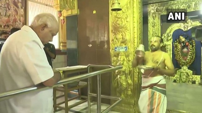 कर्नाटक: येदियुरप्पा ने साबित किया बहुमत, स्पीकर ने दिया इस्तीफा कर्नाटक: येदियुरप्पा ने साबित किया बहुमत, स्पीकर ने दिया इस्तीफा