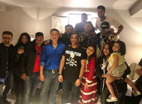 धोनी ने पत्नी और टीम मेंबर्स के साथ मनाया जन्मदिन, बेटी के साथ किया डांस, देखें वीडियो