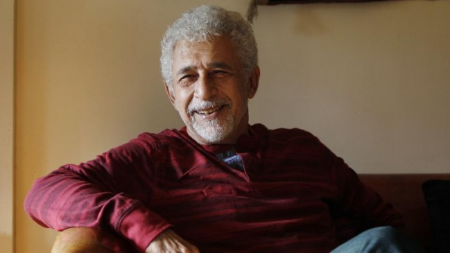 Naseeruddin Shah Bday: घरवालों से बगावत कर की थी पहली शादी, ऐसे हुई रत्ना पाठक से मुलाकात
